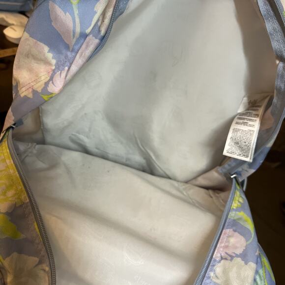 Jan Sport lJS0A47JK Big Student Backpack pastel pink ,yellow and blue Floral - Picture 6 of 8